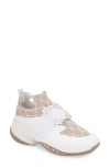 Roger Vivier 45mm Viv Run Strass Technical Sneakers In Bianco/daino