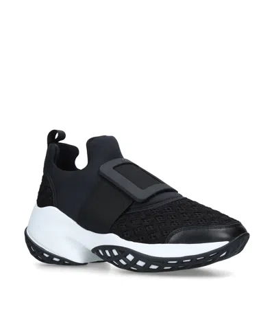 ROGER VIVIER VIV' RUN SNEAKERS