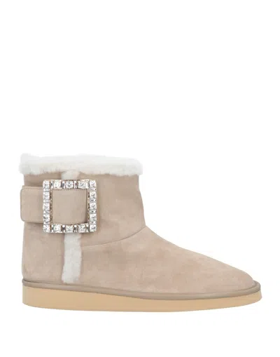 Roger Vivier Ankle Boots In Beige