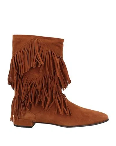 Roger Vivier Woman Ankle Boots Camel Size 5.5 Leather In Brown