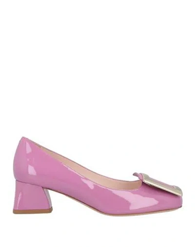 ROGER VIVIER ROGER VIVIER WOMAN PUMPS LILAC SIZE 5.5 LEATHER