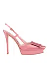 Roger Vivier Pumps In Pink