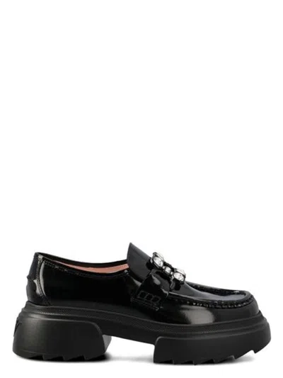 ROGER VIVIER WOMEN'S WALLAVIV PATENT LEATHER PLATFORM LOAFER