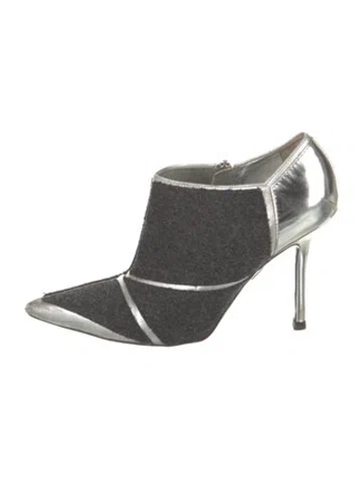 Pre-owned Roger Vivier Wool Animal Print Mules In Gray