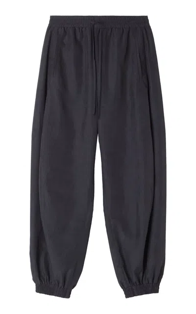 Rohe Moda Operandi In Black