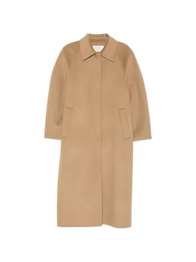 Rohe Raglan-sleeve Concealed-fastening Coat In Brown