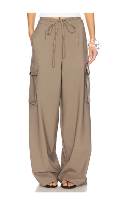 Rohe Tailored Cargo Trousers In Taupe