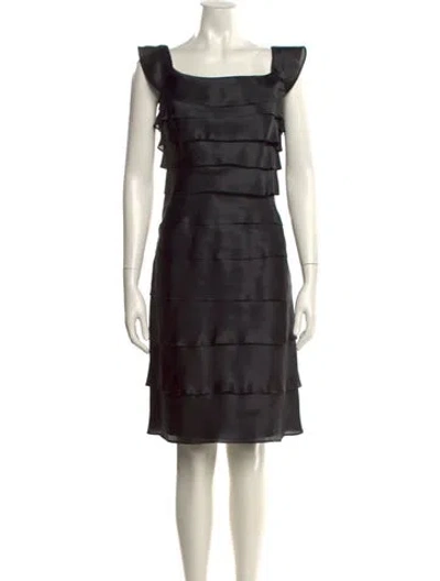 Pre-owned Roland Nivelais Silk Knee-length Dress In Black