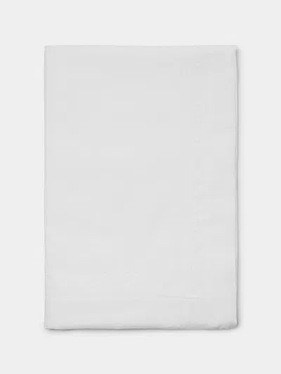 Rolande Du Dreuilh Créations Hand-embroidered Ramie Cotton Oblong Tablecloth (141.5in/3.6m) In White