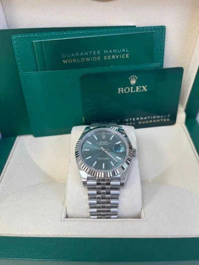 Pre-owned Rolex Datejust Mint Green Men's Watch 126334 18k White Gold Fluted Bez Jubilee