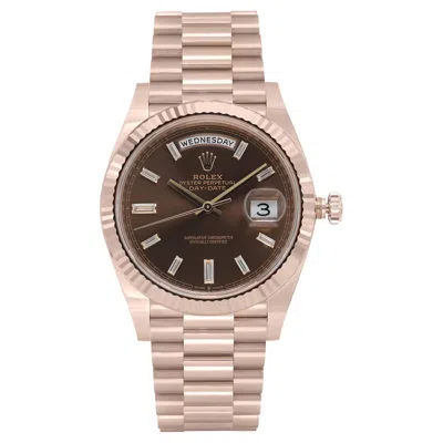 Pre-owned Rolex Day Date 18k Rose Gold Diamond Baguette Chocolate Dial Watch 228235 In Red