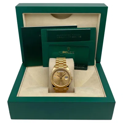 Pre-owned Rolex Day Date 40 228238 18k Yellow Gold Diamond Baguette Champagne Dial Watch