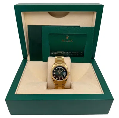 Pre-owned Rolex Day-date 36 18k Yellow Gold Green Hombre Diamond Dial Watch 128238