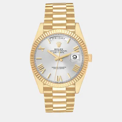 Pre-owned Rolex President Day Date Yellow Gold Silver Dial Men's Watch 40 Mm
