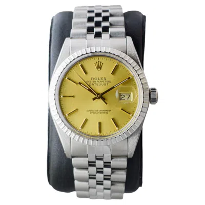 Pre-owned Rolex Stainless Steel Datejust With Factory Original Champagne Dial Circa 1984 In Multiple