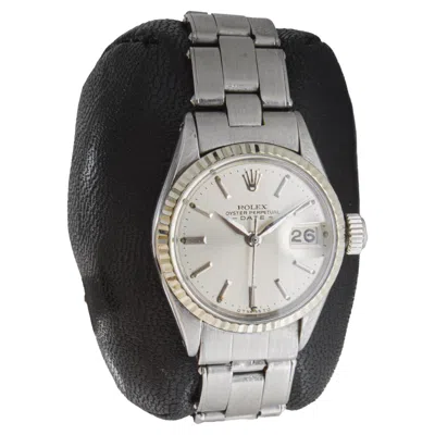 Pre-owned Rolex Steel Ladies Oyster Perpetual Date With Factory Original Silvered Dial In Multi