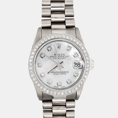 Pre-owned Rolex White Gold Diamond Bezel White Pearl Diamond Dial President Datejust 68279 Wristwatch 31mm In Silver