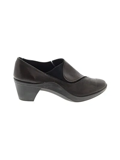 Pre-owned Romika Heels In Black