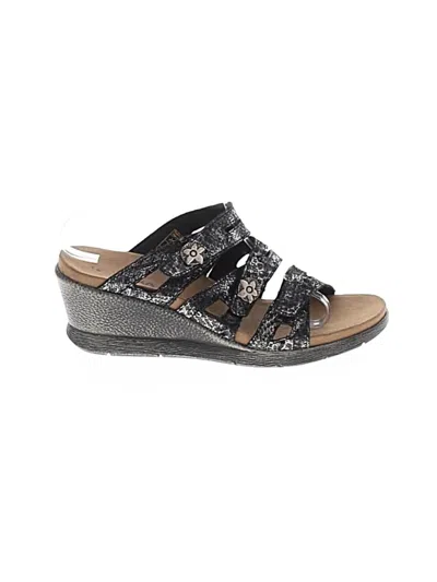 Pre-owned Romika Wedges In Gray