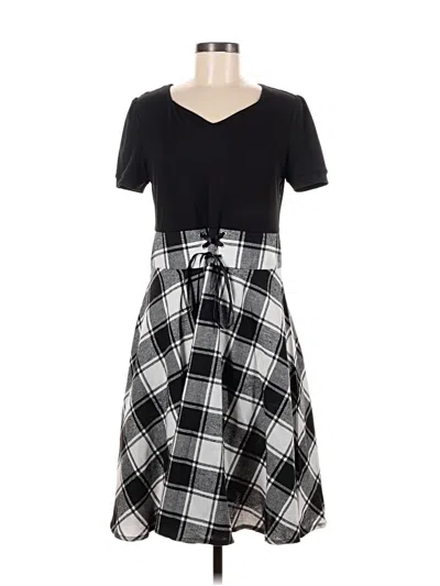 Pre-owned Romwe Casual Dress In Black