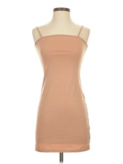 Pre-owned Romwe Casual Dress In Tan