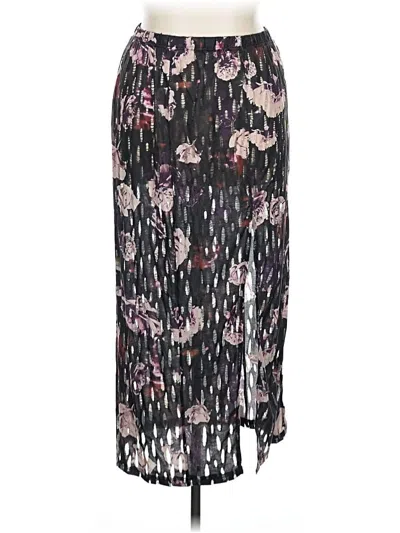 Pre-owned Romwe Casual Skirt In Black