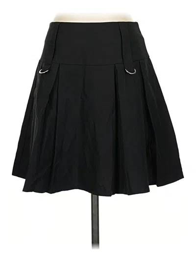 Pre-owned Romwe Casual Skirt In Black