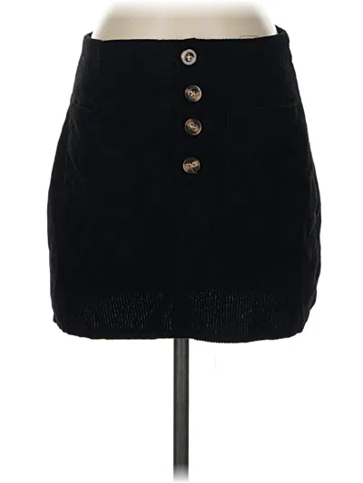 Pre-owned Romwe Casual Skirt In Black