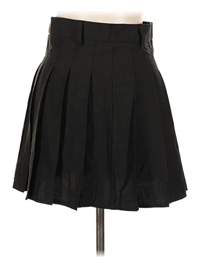 Pre-owned Romwe Casual Skirt In Black