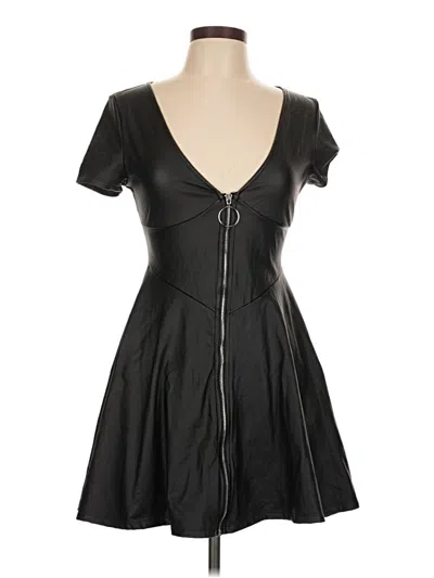 Pre-owned Romwe Cocktail Dress In Black