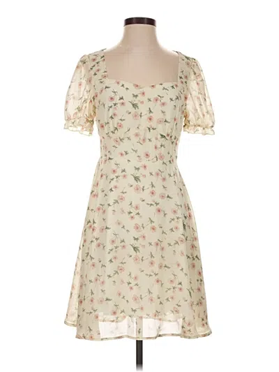 Pre-owned Romwe Cocktail Dress In Ivory