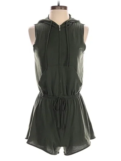 Pre-owned Romwe Romper In Green