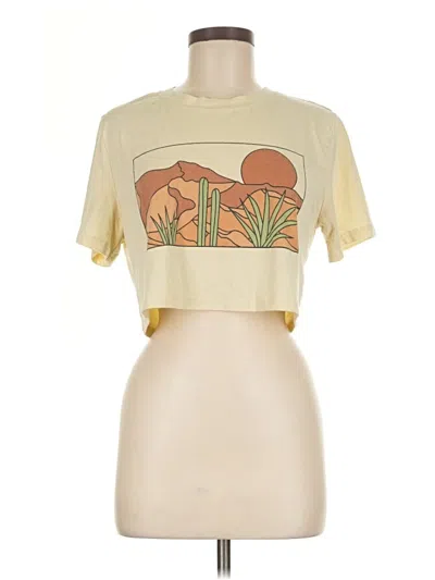 Pre-owned Romwe Short Sleeve T-shirt In Yellow