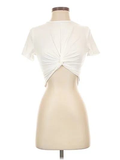 Pre-owned Romwe Short Sleeve Turtleneck In Ivory