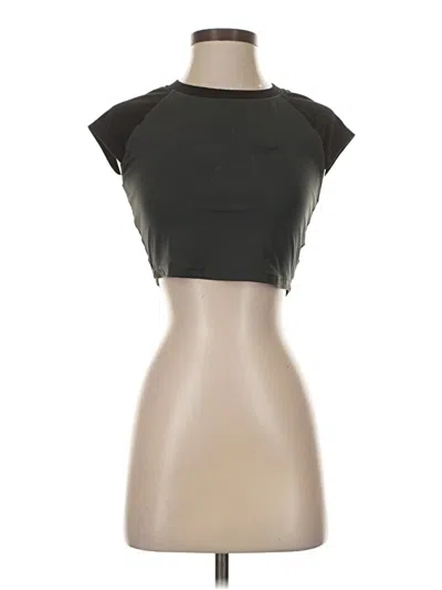 Pre-owned Romwe Sleeveless T-shirt In Black