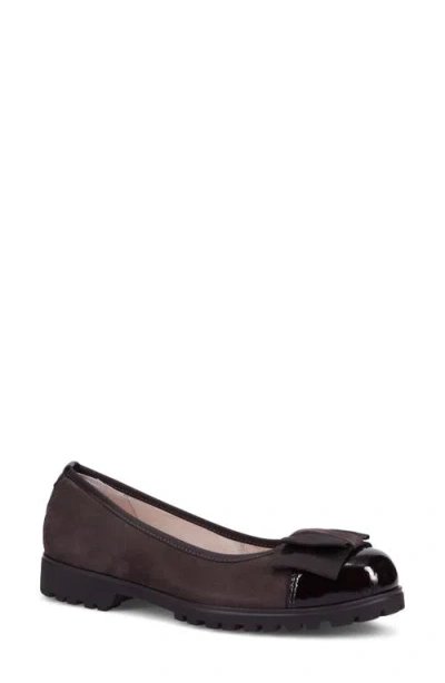 Ron White Ivale Bow Flat In Brown