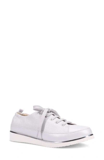 Ron White Novella Sneaker