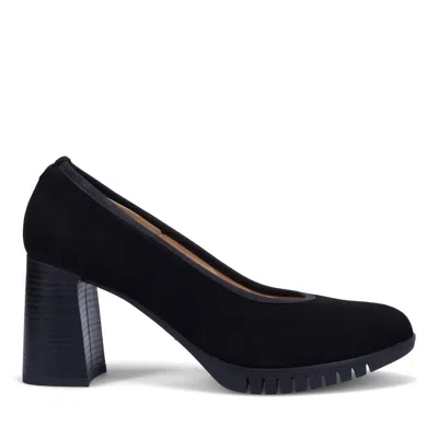Ron White Women's Fallona Pump In Onyx Suede In Black