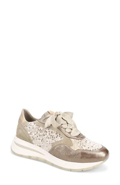 Ron White Zara Wedge Sneaker In Fawn