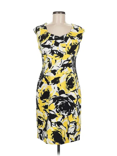 Pre-owned Ronni Nicole Cocktail Dress In Yellow