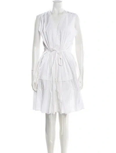 Pre-owned Room 502 V-neck Knee-length Dress In White
