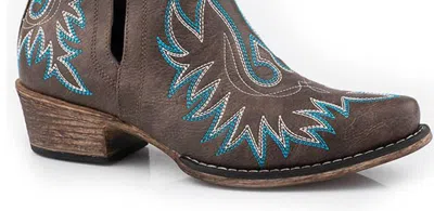 Roper Women's Ava Western Faux Leather Western Shortie Boot In Brown