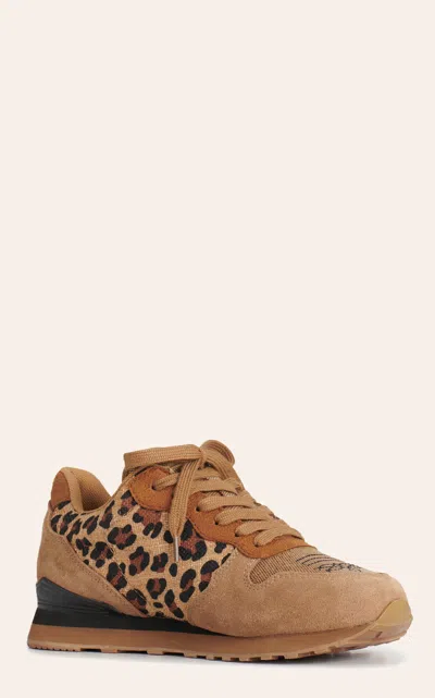 Roper Women's Giddyup Jogger Tan & Leopard Print Casual Shoes In Brown