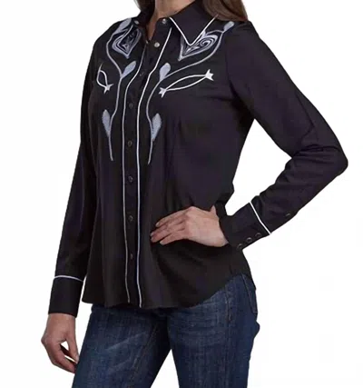 Roper Women's Spandex Twill Retro Shirt In Black
