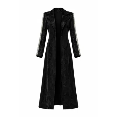 Roqaia Fashion House Women's Black Midnight Sovereign Coat In Animal Print