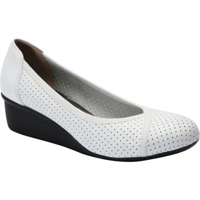 Ros Hommerson Evelyn Perforated Wedge Pump In White Leather