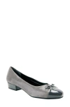 Ros Hommerson Tawnie Bow Cap Toe Pump In Grey Print Pat Leather