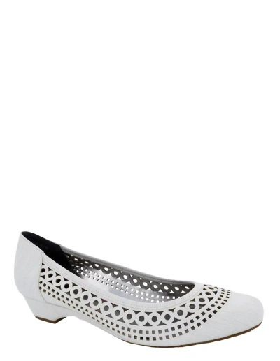 Ros Hommerson Tina Loafers - Medium Width In White