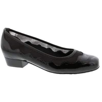 Ros Hommerson Tootsie Womens Leather Square Toe Slide Sandals