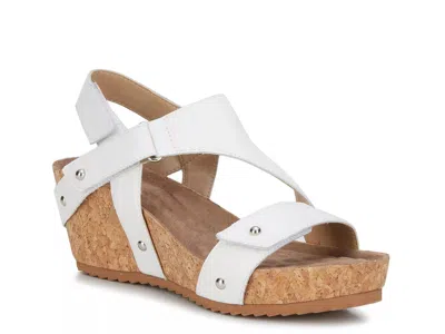 Ros Hommerson Traci Wedge Sandal In White